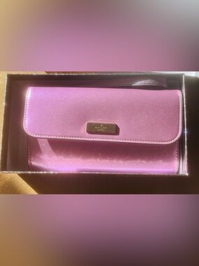 NWT in box kate spade kensie medium wristlet metallic quartz pink